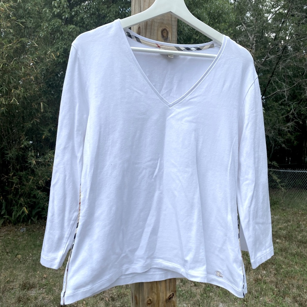 Burberry V-Neck Nova Check Tee